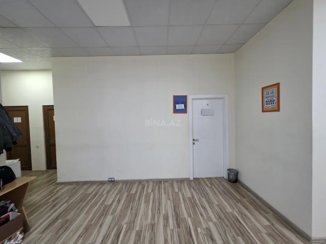 Kirayə verilir 3 otaqlı ofis 86 m²