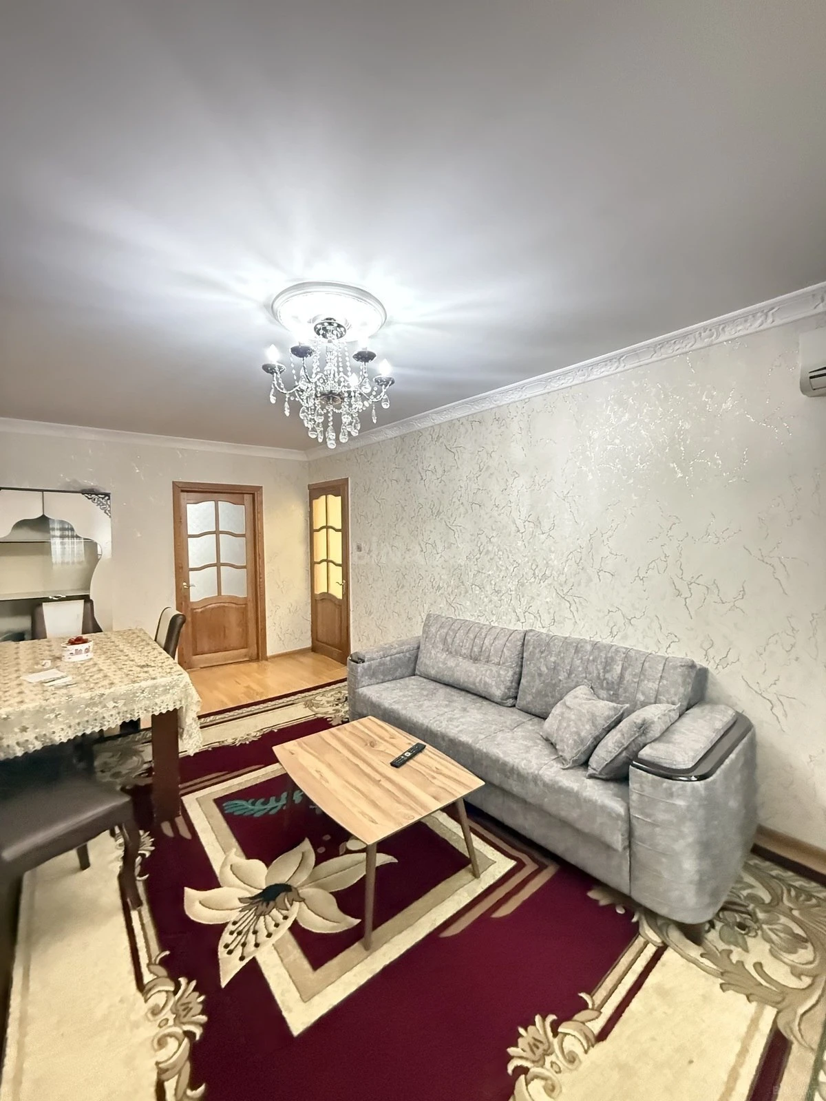 Satılır 3 otaqlı mənzil 60 m²