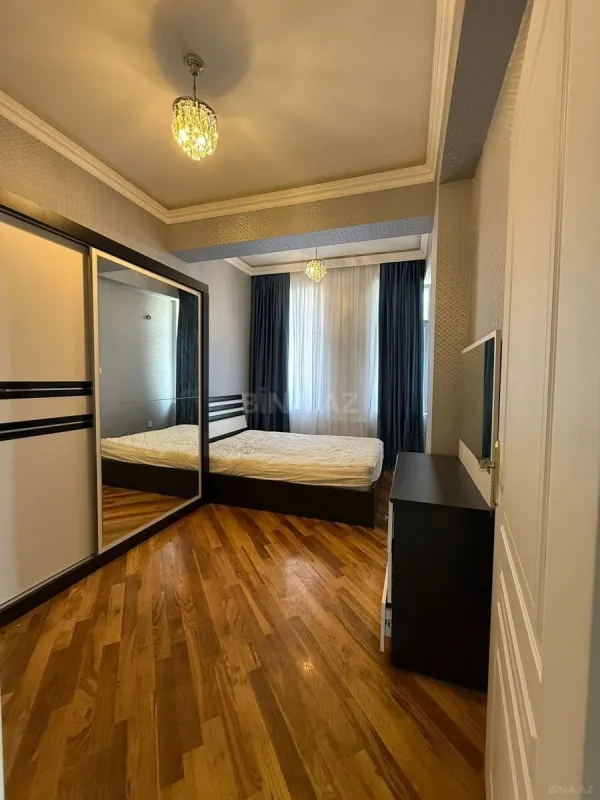 Kirayə verilir 3 otaqlı mənzil 100 m²