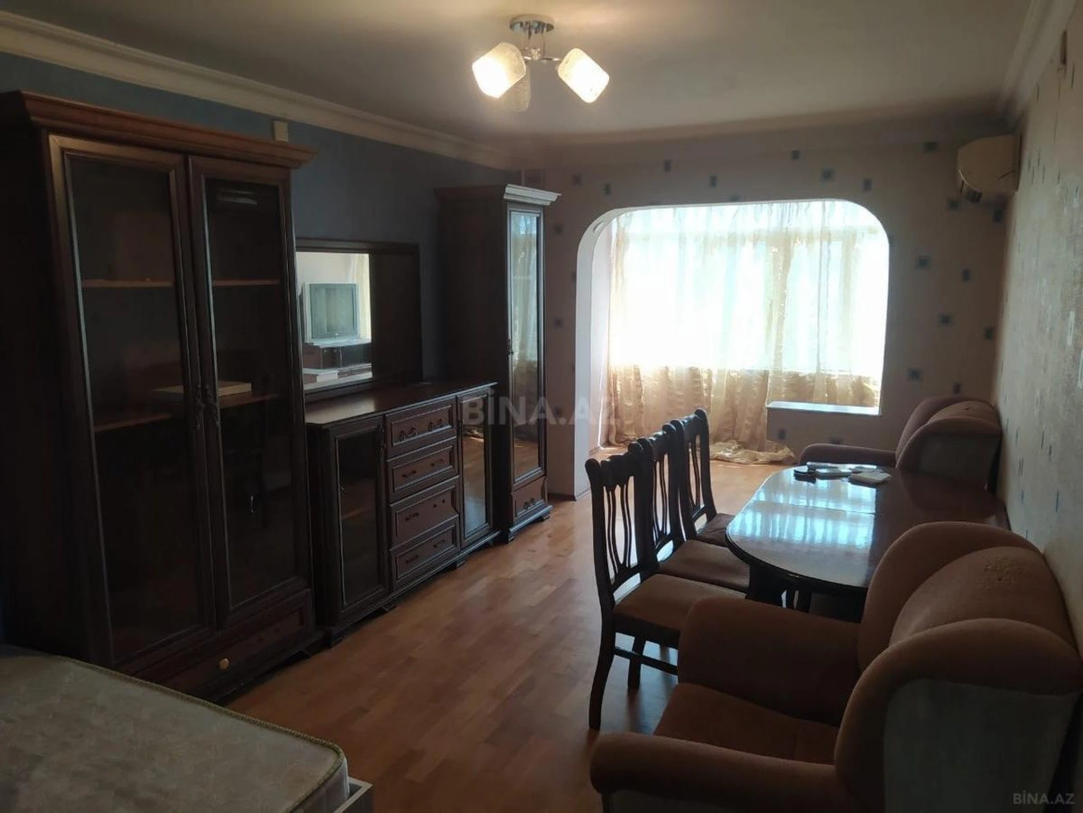 Satılır 1 otaqlı mənzil 40 m²