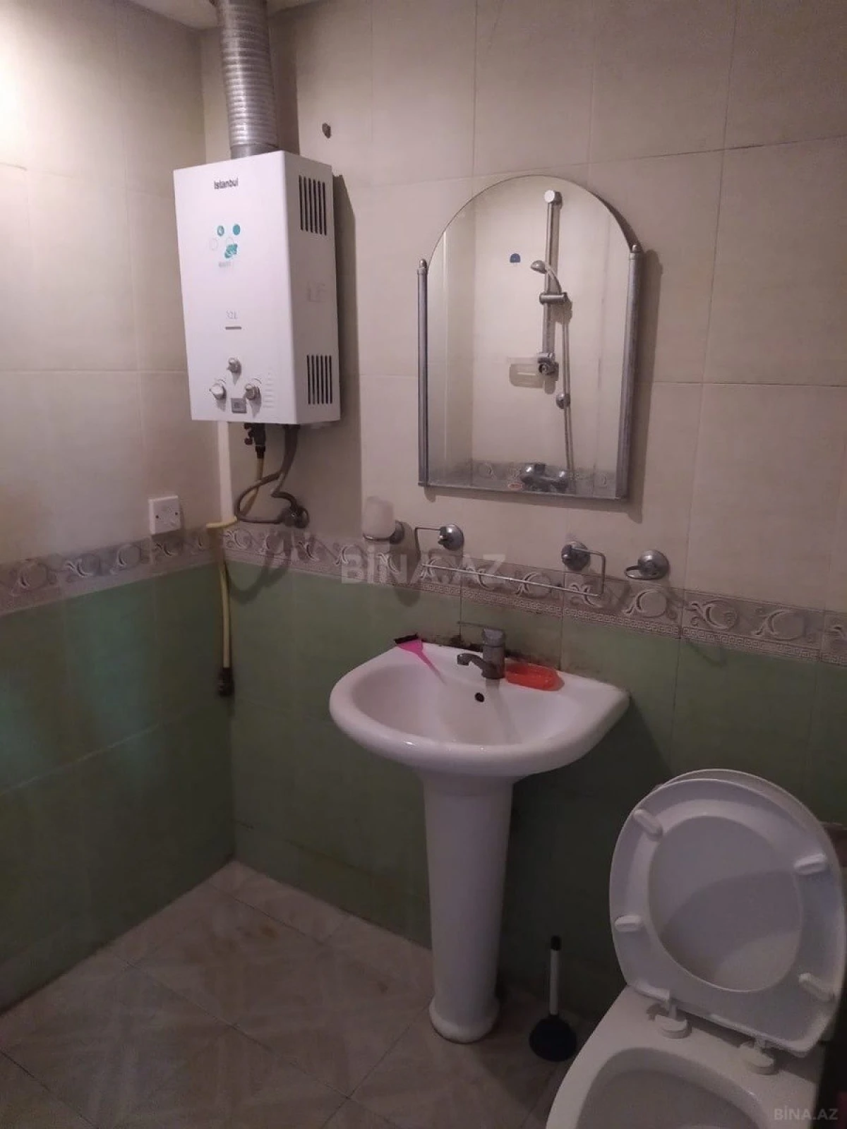 Satılır 1 otaqlı mənzil 40 m²