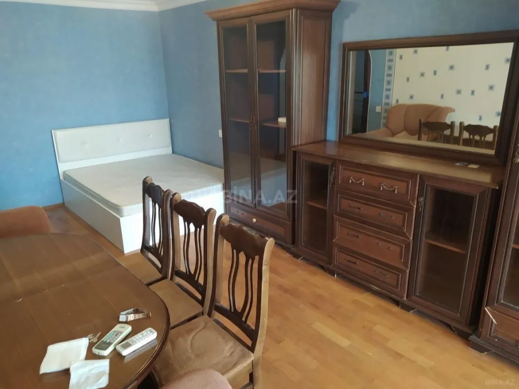 Satılır 1 otaqlı mənzil 40 m²