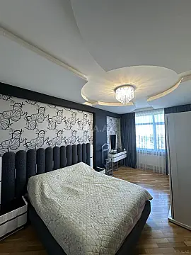 Satılır 3 otaqlı mənzil 110 m²