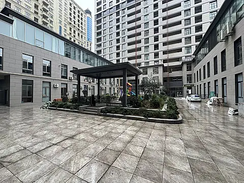 Kirayə verilir 2 otaqlı mənzil 50 m²