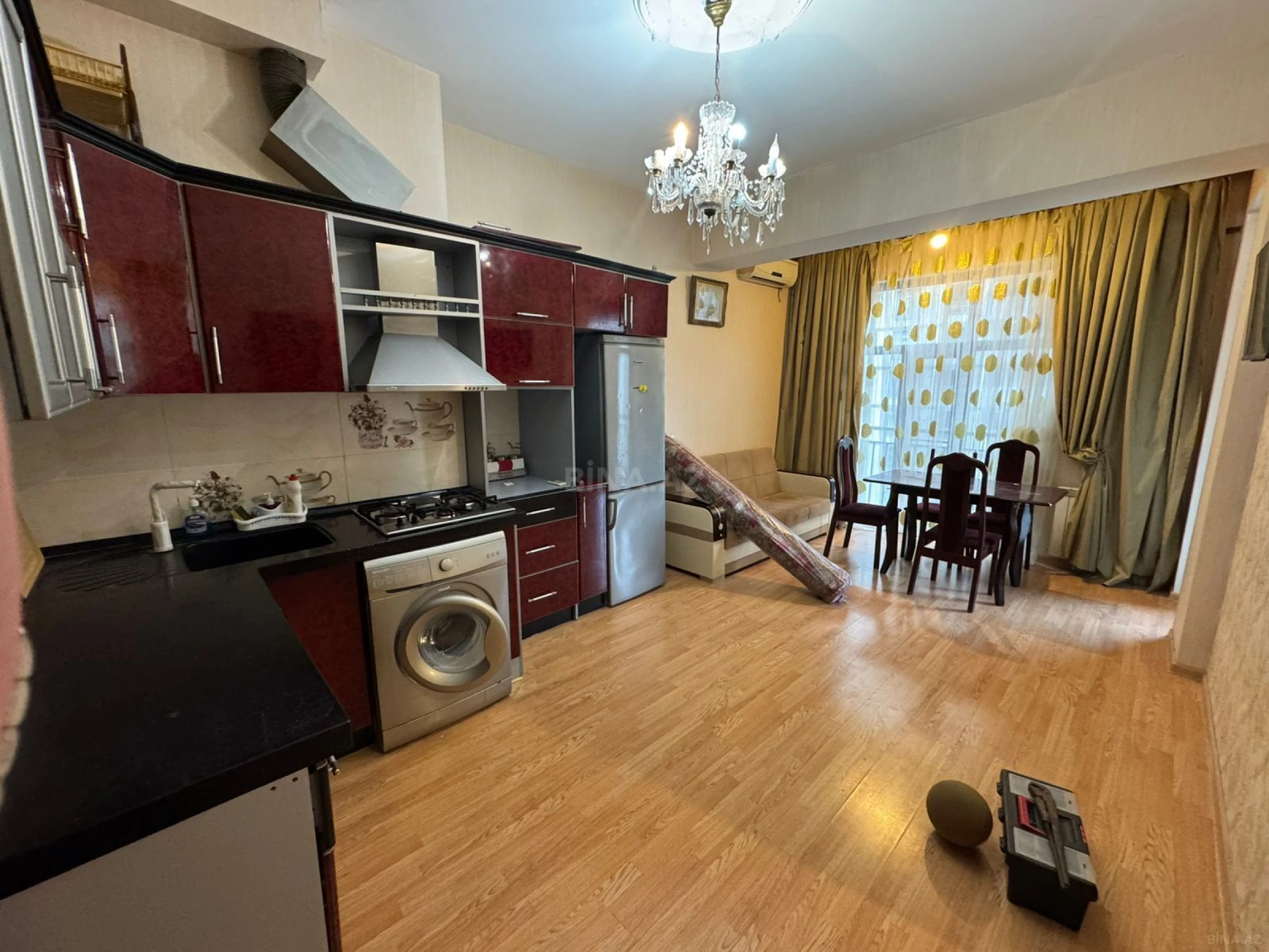 Kirayə verilir 2 otaqlı mənzil 50 m²