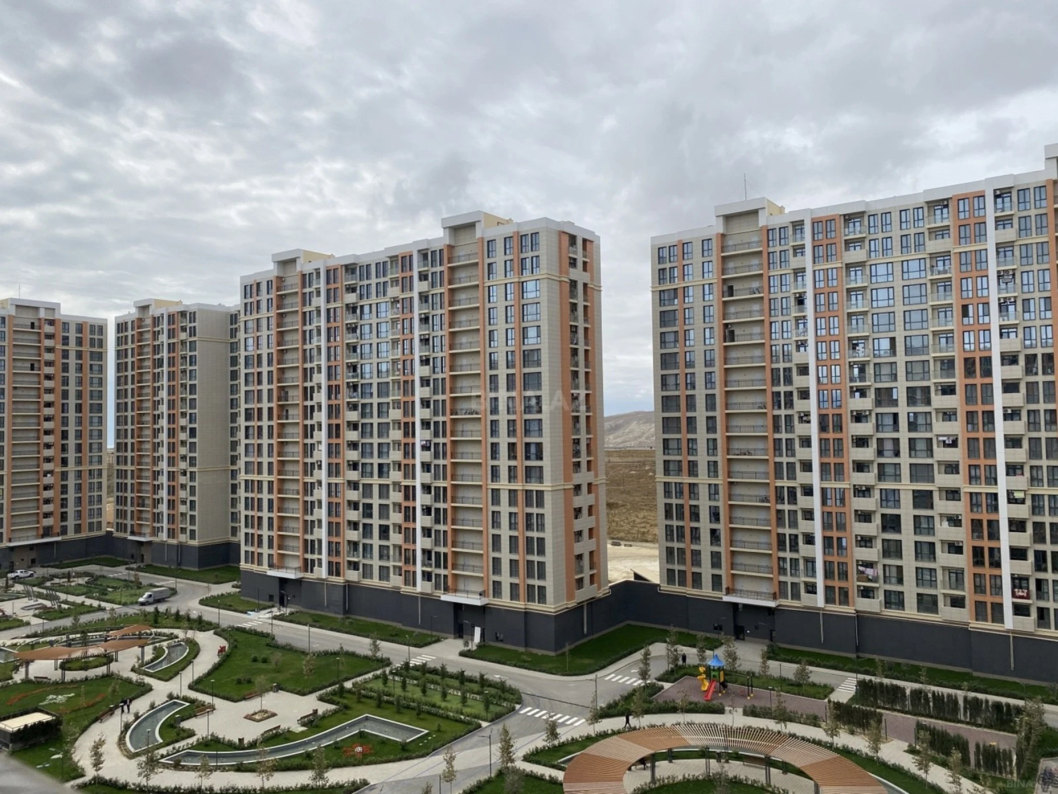 Satılır 2 otaqlı mənzil 62.3 m²