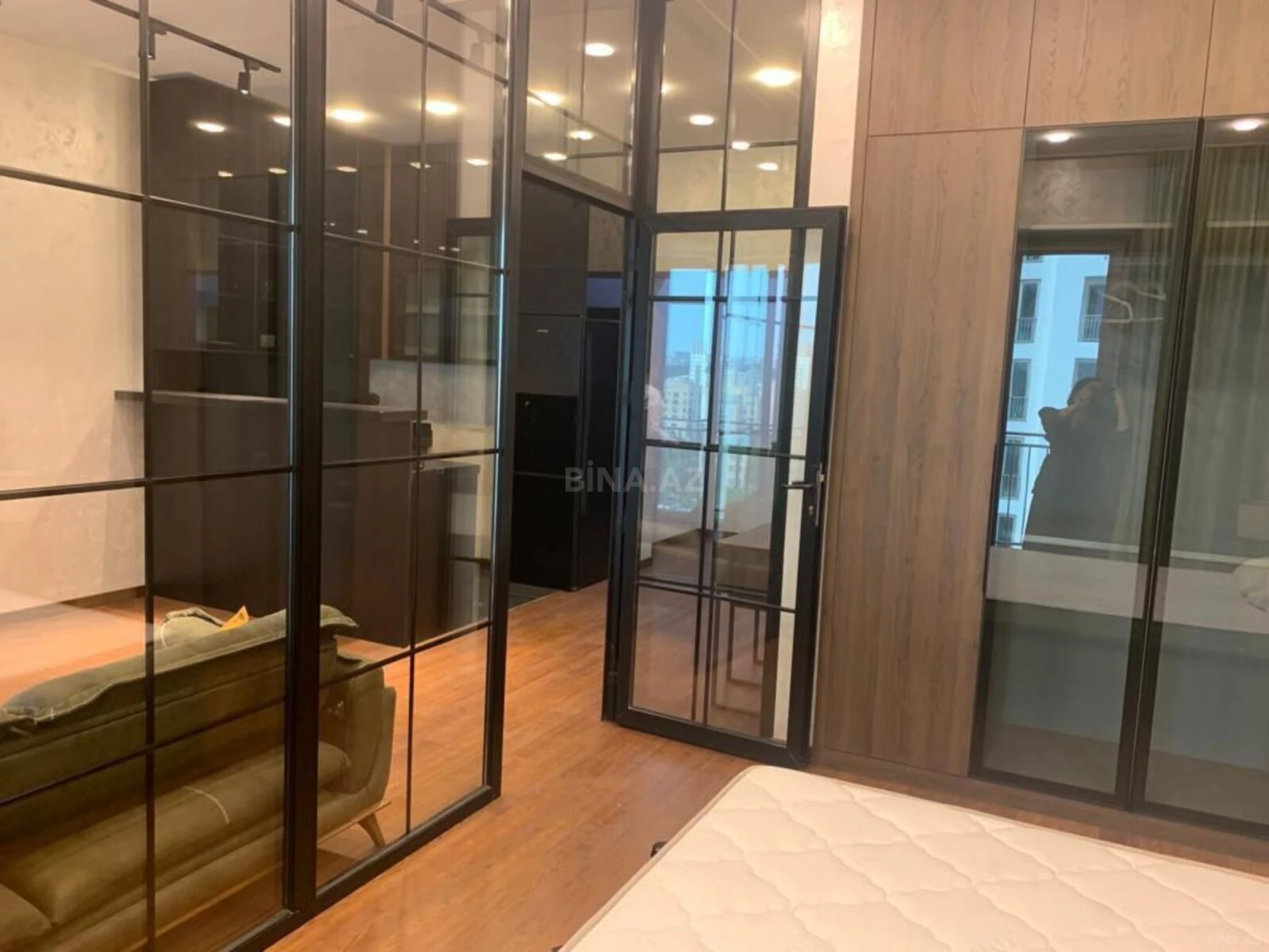 Kirayə verilir 2 otaqlı mənzil 65 m²