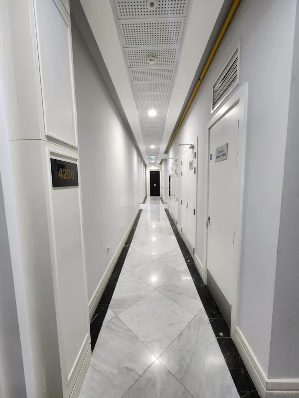 Kirayə verilir 2 otaqlı ofis 52 m²