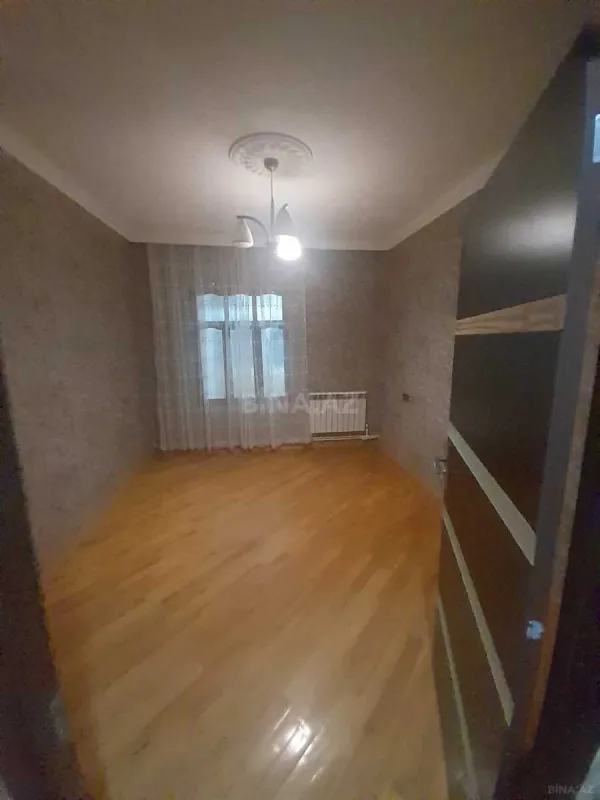 Satılır 2 otaqlı mənzil 69 m²
