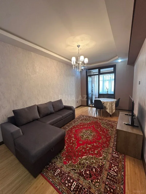 Kirayə verilir 2 otaqlı mənzil 58 m²
