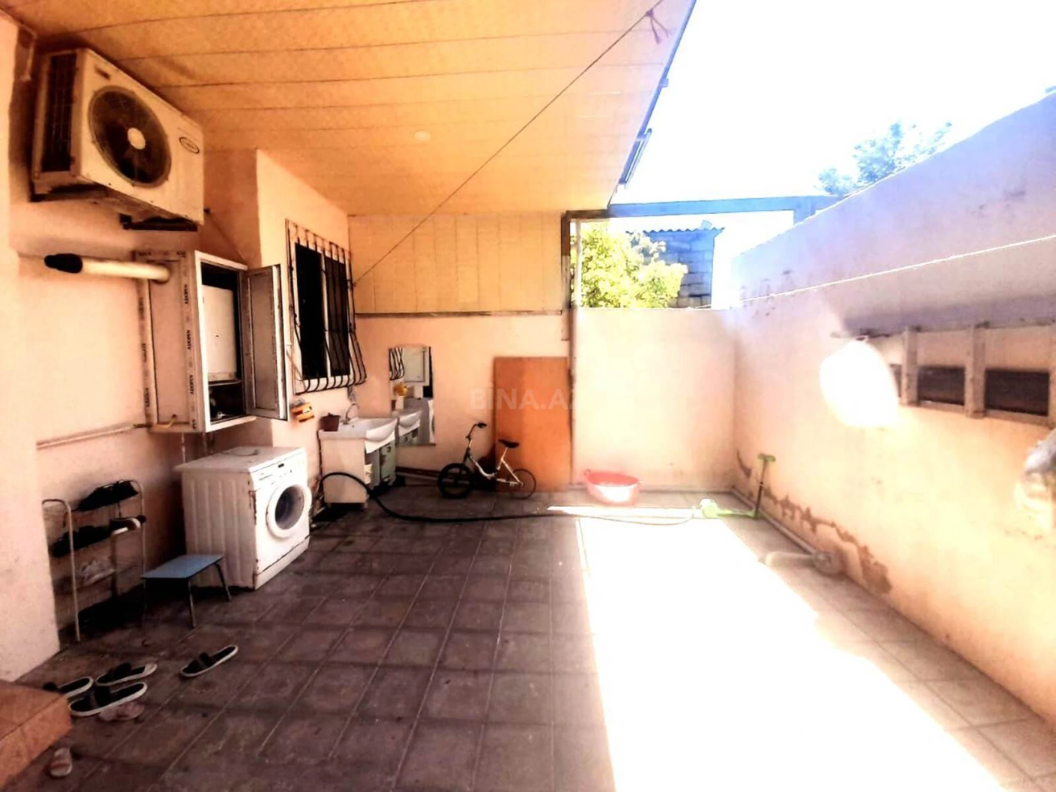 Satılır 2 otaqlı həyət evi 70 m²