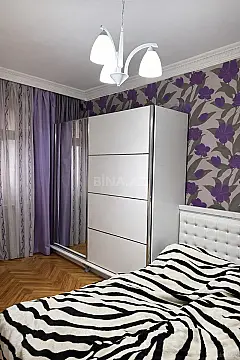 Satılır 4 otaqlı mənzil 110 m²
