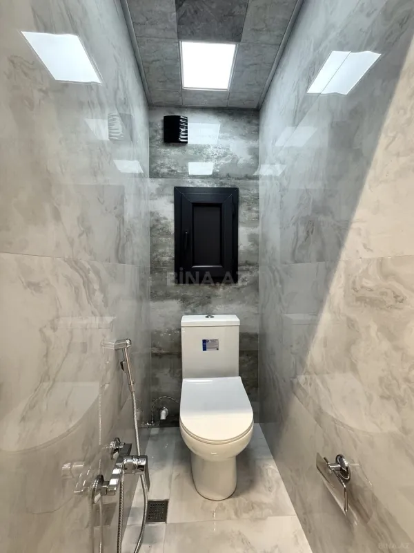 Satılır 2 otaqlı mənzil 70 m²