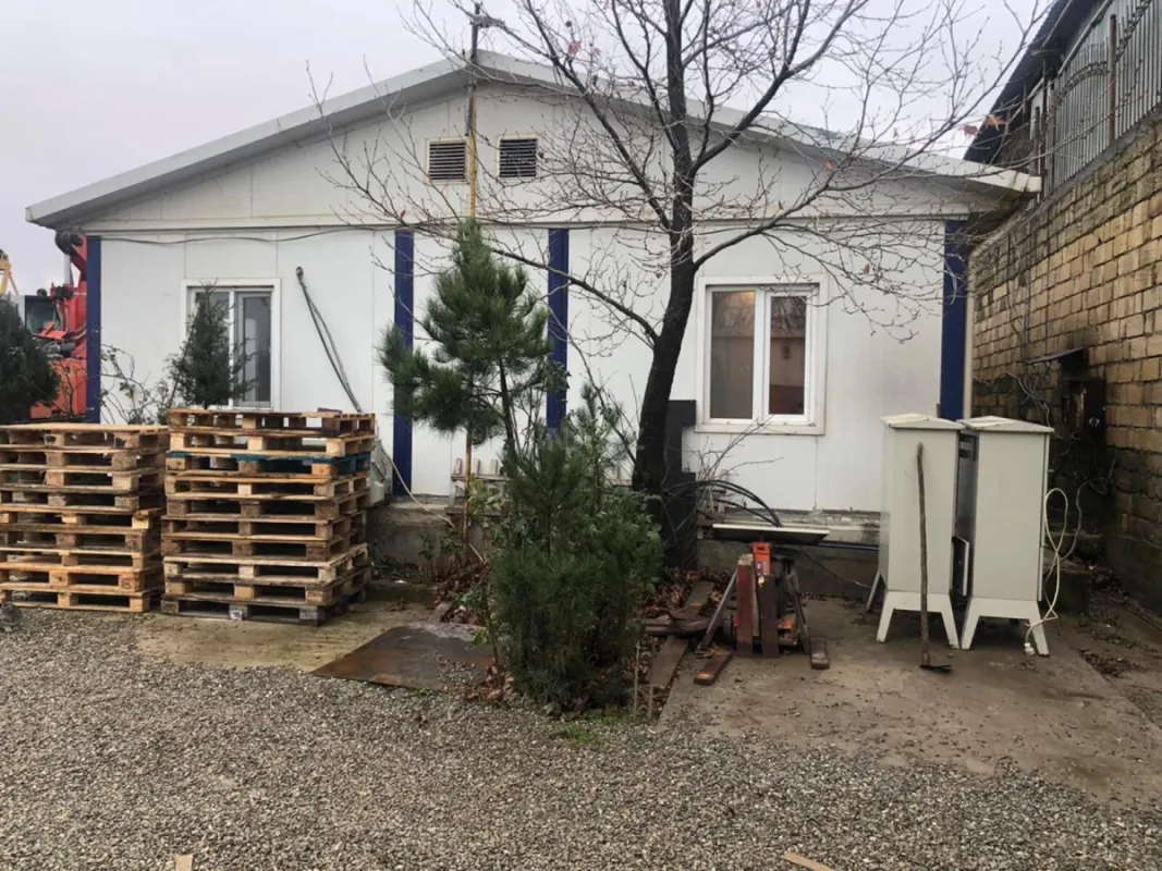 Satılır obyekt 500 m²