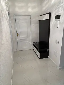 Kirayə verilir 2 otaqlı mənzil 80 m²