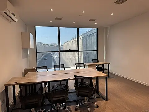 Kirayə verilir 4 otaqlı ofis 200 m²