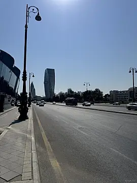 Kirayə verilir 4 otaqlı ofis 200 m²