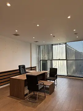 Kirayə verilir 4 otaqlı ofis 200 m²