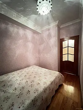 Satılır 2 otaqlı mənzil 90 m²