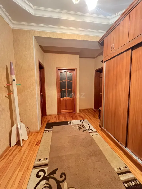 Satılır 2 otaqlı mənzil 90 m²