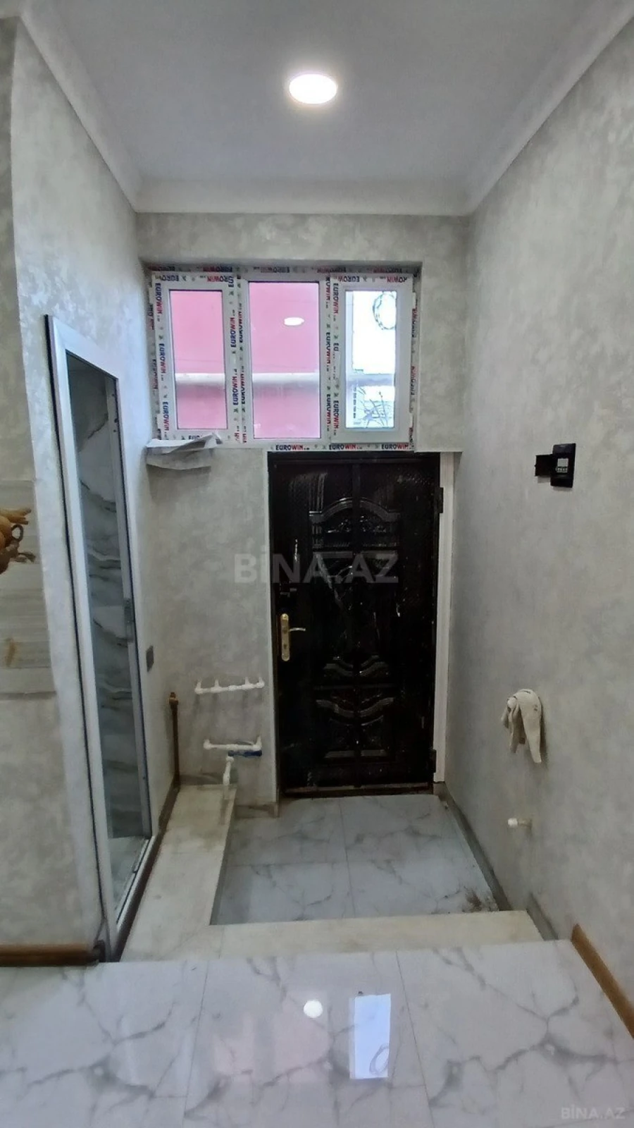 Satılır 1 otaqlı həyət evi 35 m²