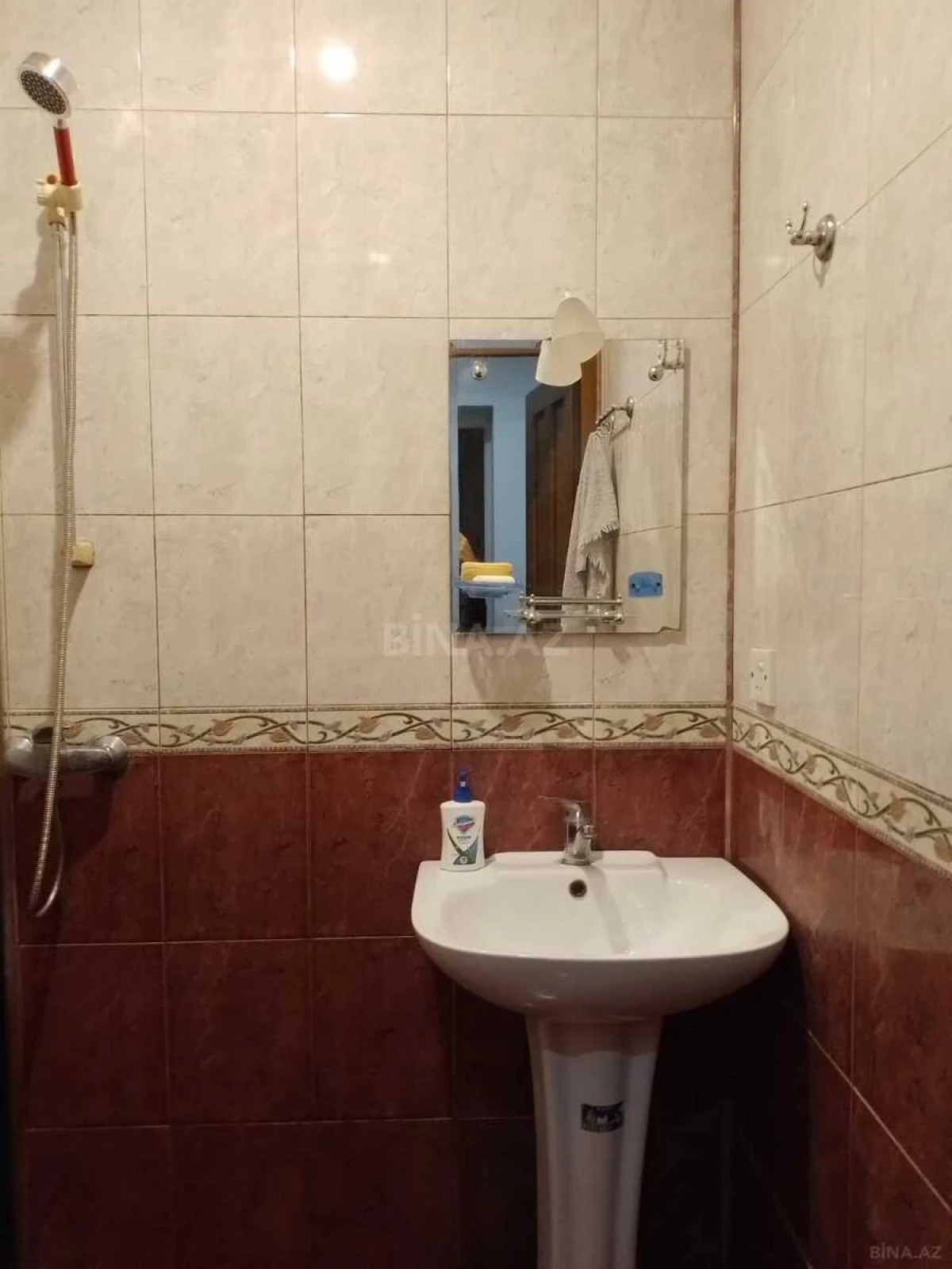 Kirayə verilir 2 otaqlı mənzil 55 m²