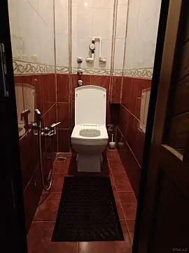Kirayə verilir 2 otaqlı mənzil 55 m²