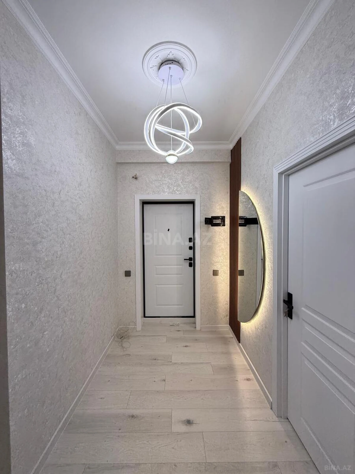 Satılır 3 otaqlı mənzil 90 m²