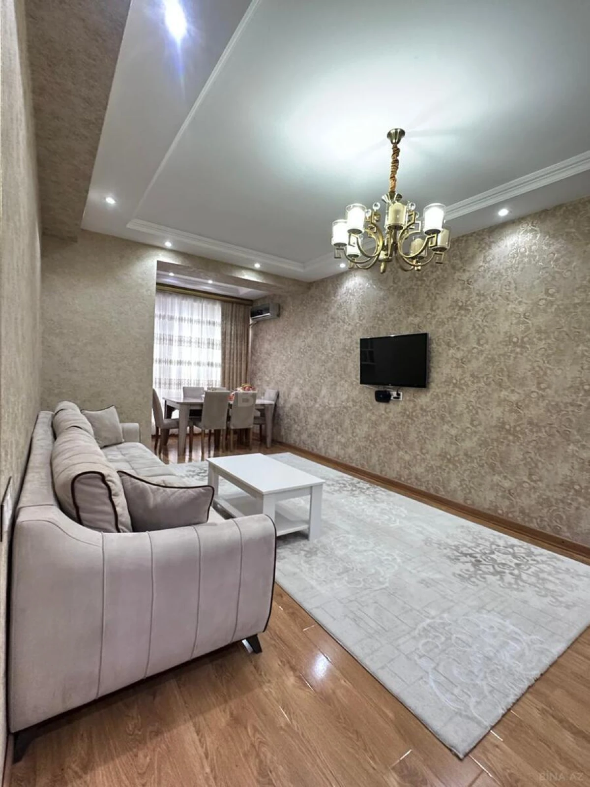 Satılır 2 otaqlı mənzil 57 m²