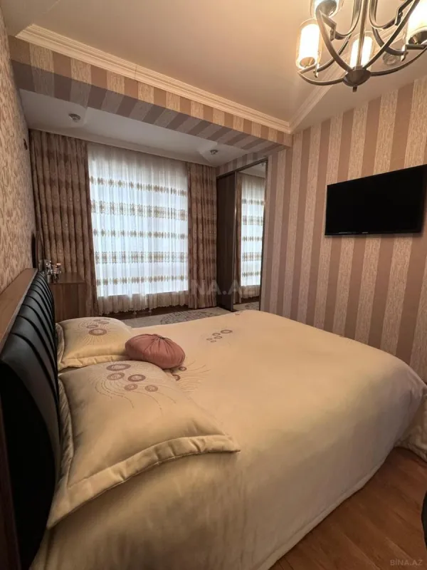 Satılır 2 otaqlı mənzil 57 m²