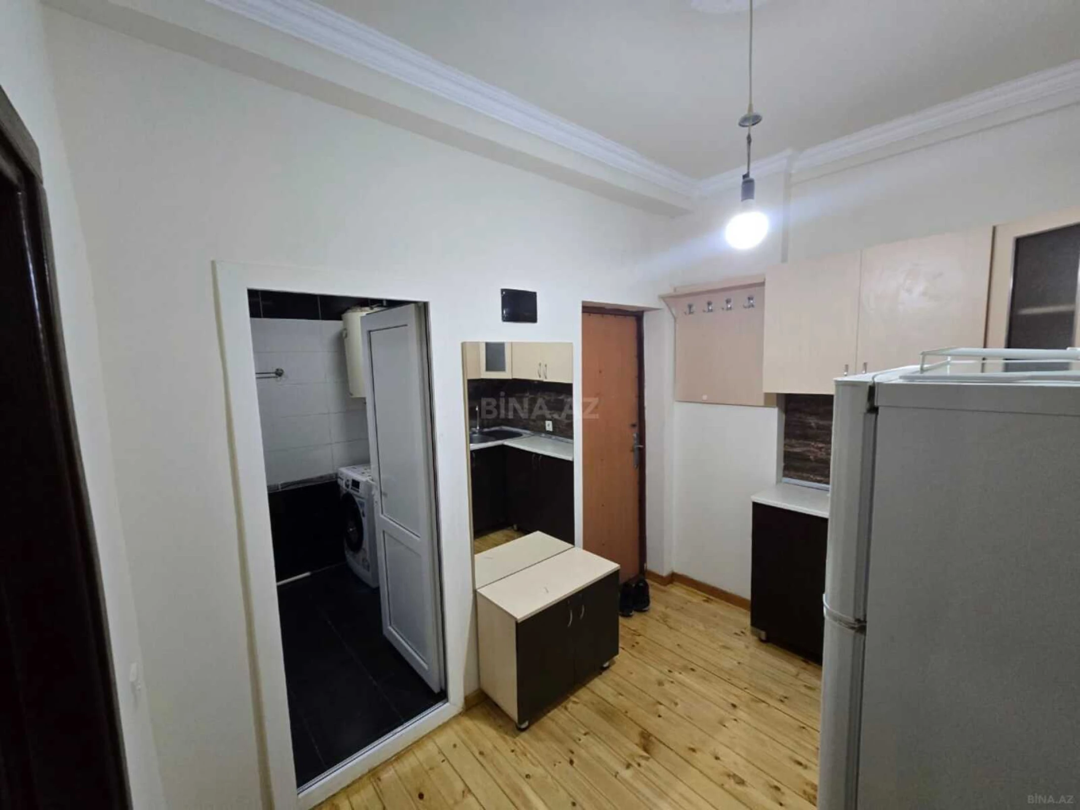 Kirayə verilir 2 otaqlı mənzil 65 m²