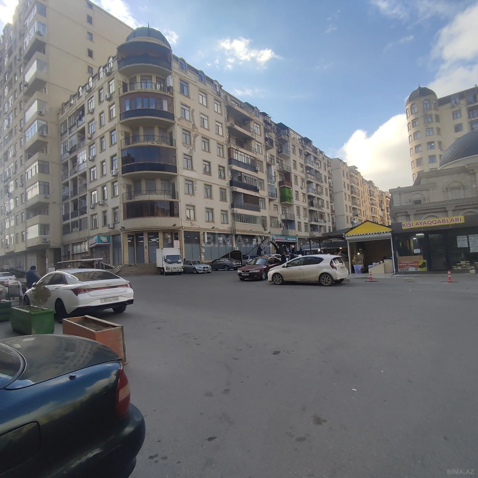 Kirayə verilir obyekt 1100 m²