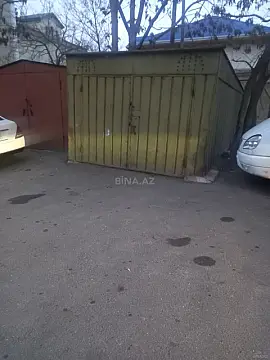 Satılır qaraj 18 m²