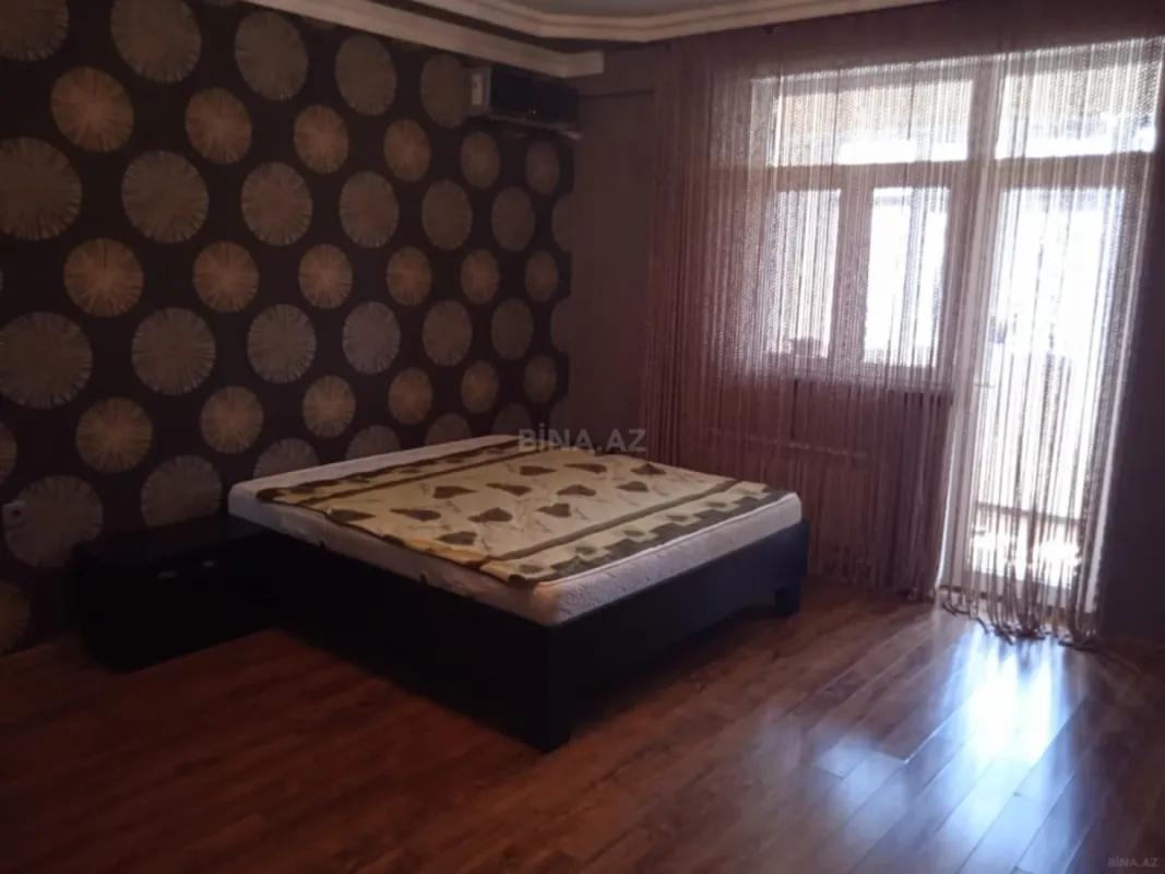 Satılır 3 otaqlı mənzil 88 m²
