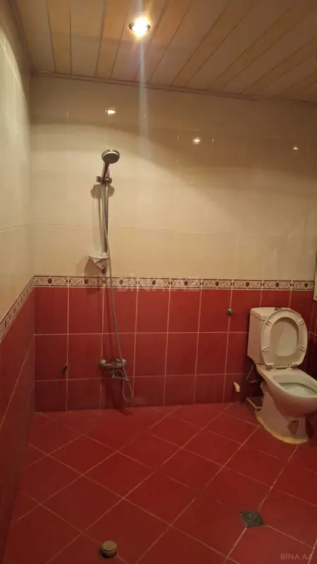 Kirayə verilir 2 otaqlı mənzil 80 m²