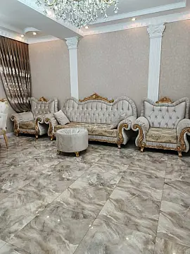 Satılır 4 otaqlı mənzil 147 m²