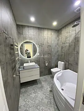 Satılır 2 otaqlı mənzil 60 m²