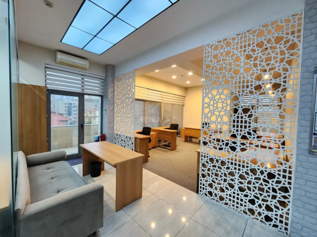 Kirayə verilir 7 otaqlı ofis 285 m²