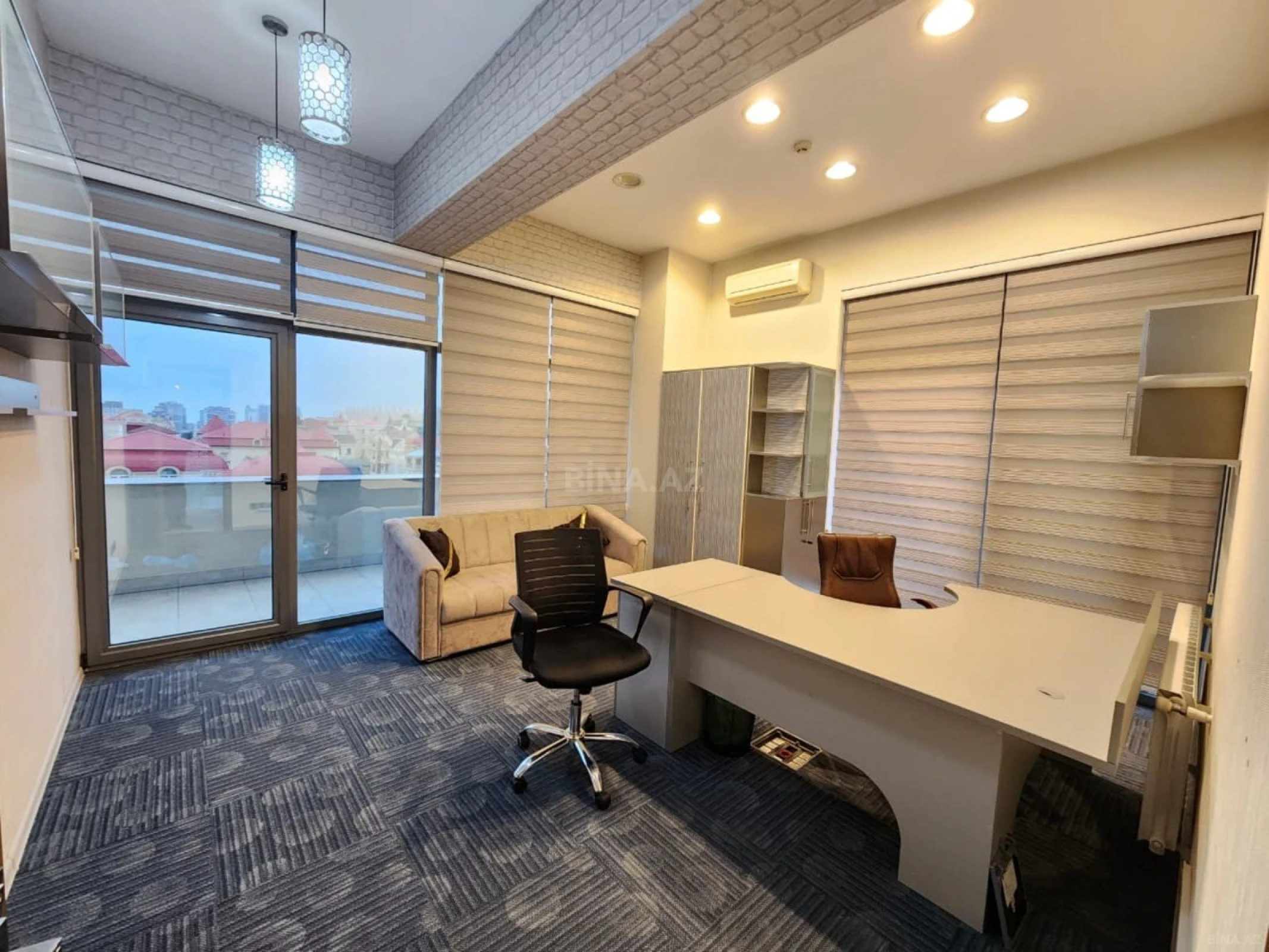 Kirayə verilir 7 otaqlı ofis 285 m²