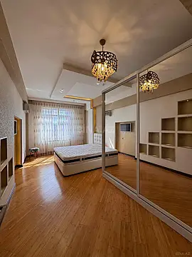 Satılır 3 otaqlı mənzil 115 m²