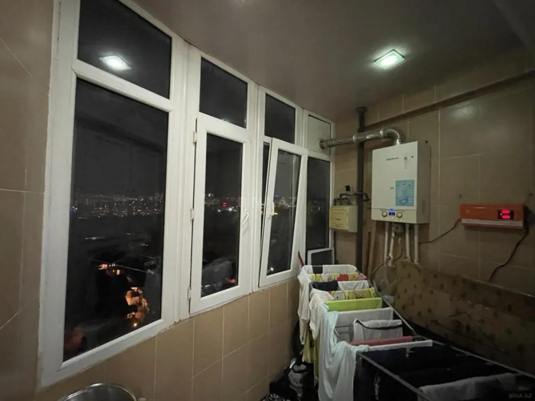 Satılır 3 otaqlı mənzil 110 m²