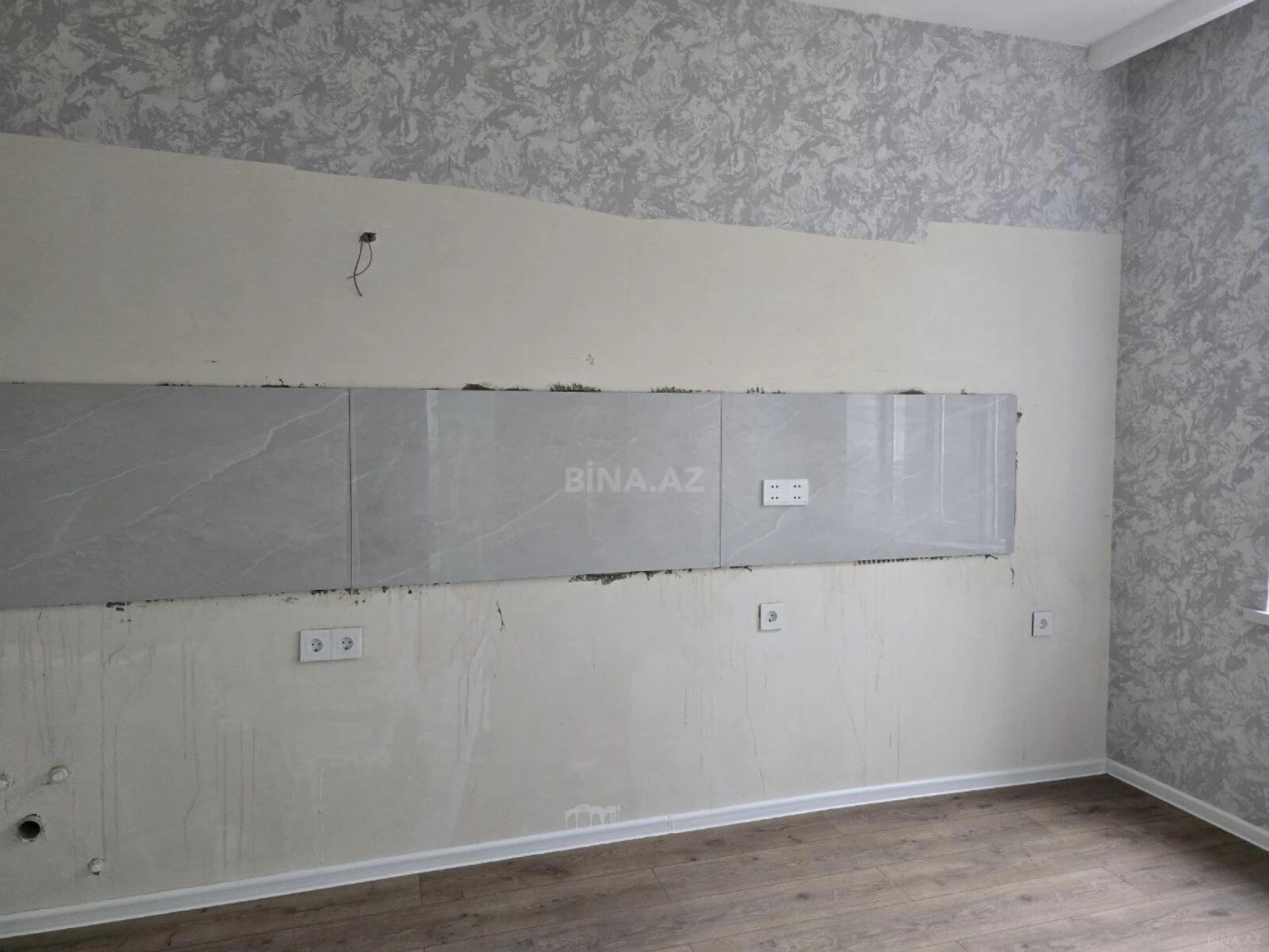 Satılır 5 otaqlı həyət evi 140 m²