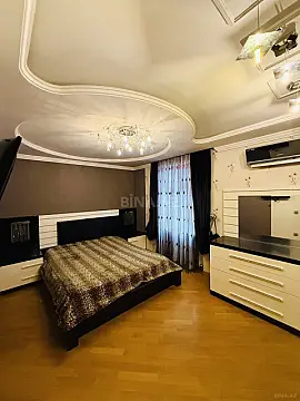 Satılır 3 otaqlı mənzil 110 m²