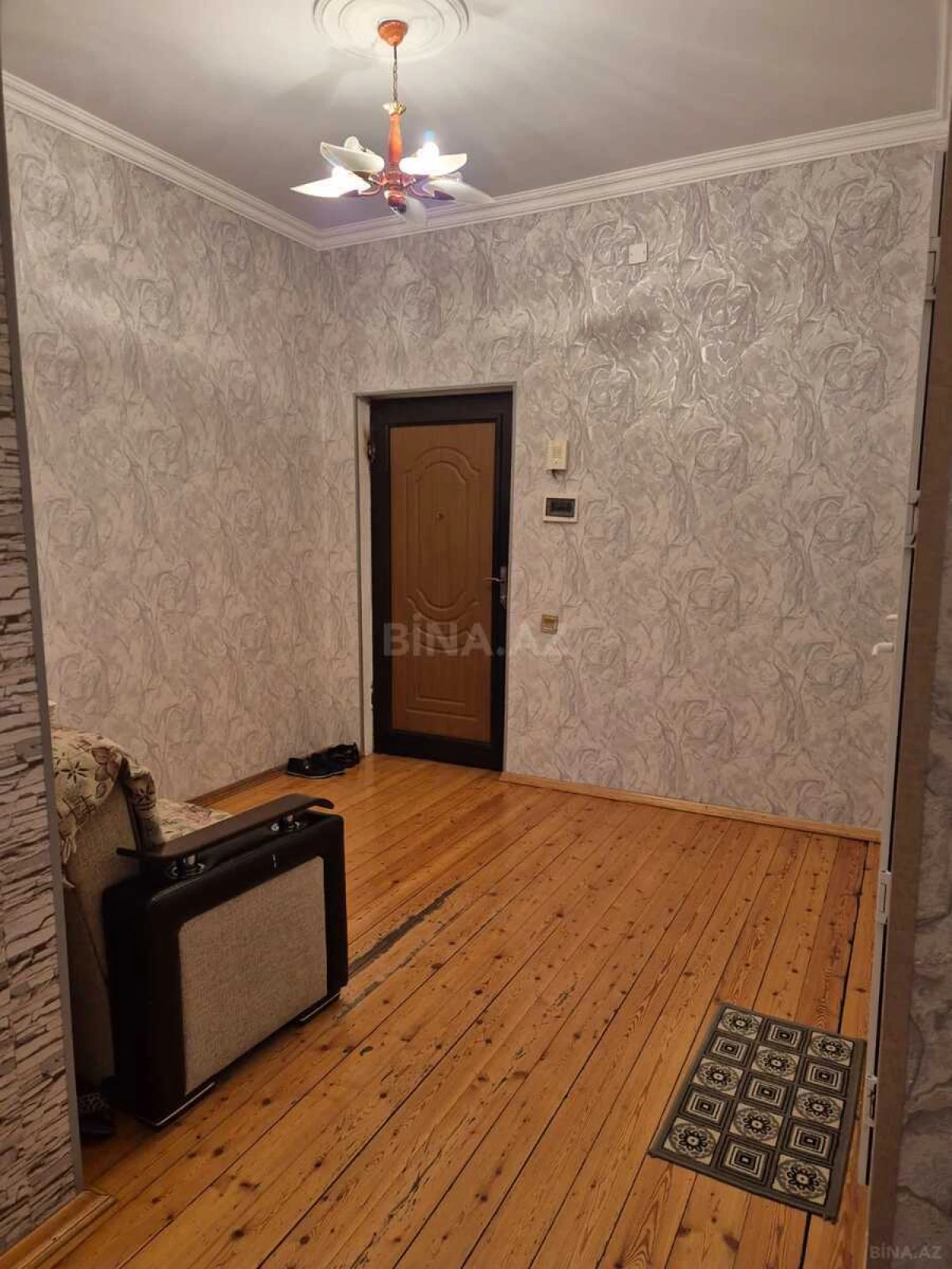 Satılır 3 otaqlı mənzil 90 m²