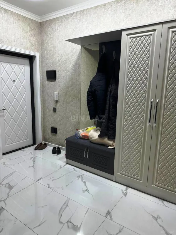 Kirayə verilir 2 otaqlı mənzil 75 m²