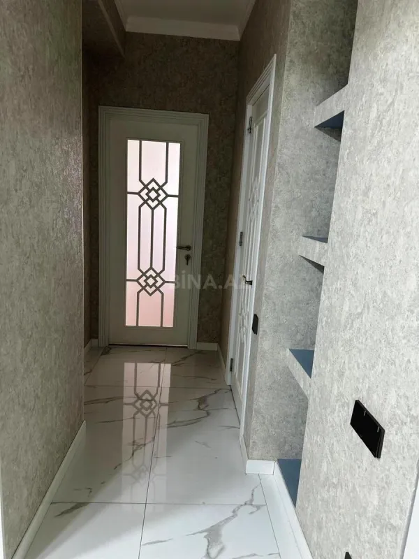 Kirayə verilir 2 otaqlı mənzil 75 m²