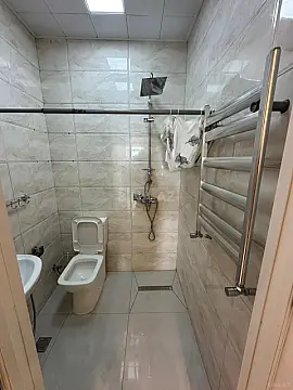 Kirayə verilir 2 otaqlı mənzil 75 m²