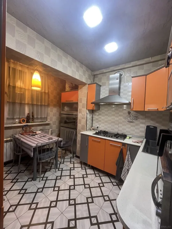Satılır 2 otaqlı mənzil 65 m²