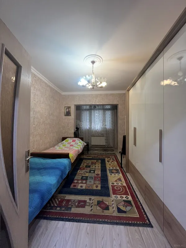 Satılır 2 otaqlı mənzil 65 m²