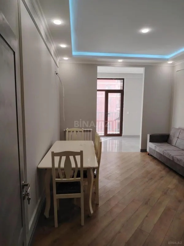 Satılır 2 otaqlı mənzil 65 m²